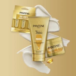 ست هدیه معجزه آسای پنتن مدل Pantene Pro-V Regenerates & Protects Hair حجم 670 میلی لیتر